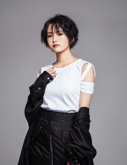 山本彩 歌手 作品 个人资料 简历 生日 经历 八卦 留言 酷乐米